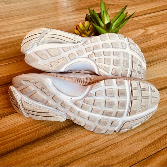 Nike Light Pink Pegasus Zoom - Picture 8 of 8